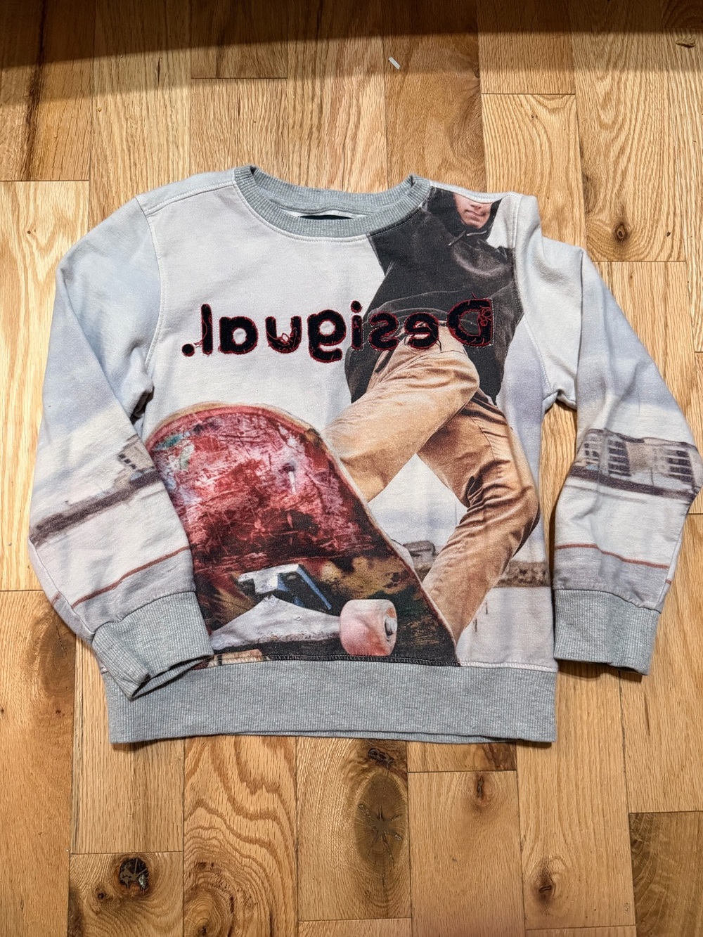 Desigual Boys Skater Graphic Crewneck Sweater | Size 7/8 (122-128 cm)